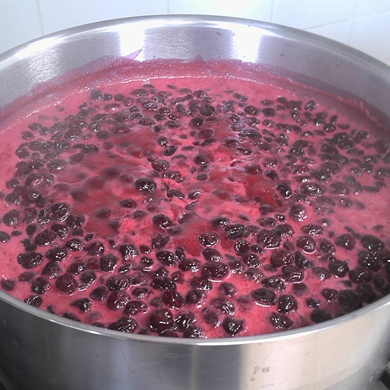 Morello cherry jam cognac 3